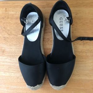 Cyndi style flats